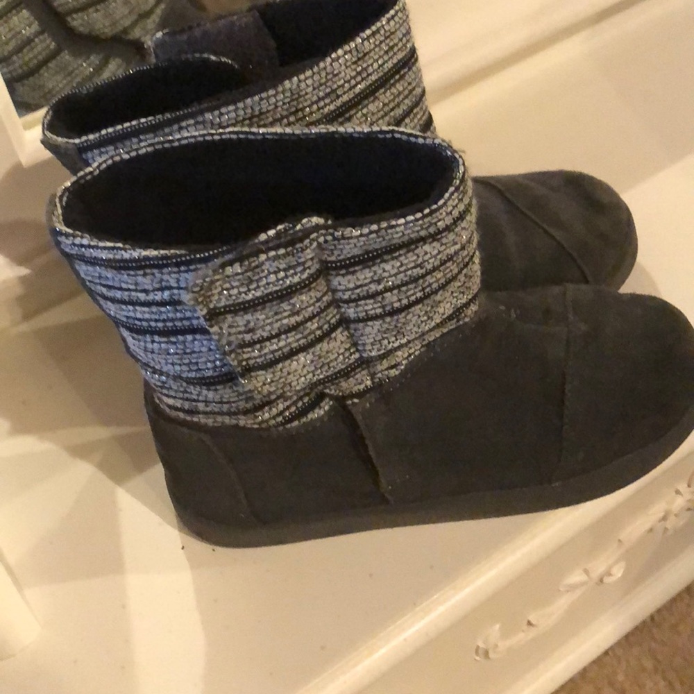 Girls Toms boots